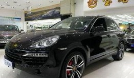 和平精英保时捷最新爆料,保时捷豪华战车震撼来袭，独家爆料抢先看！