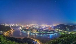 铁路爆料最新消息视频,最新视频揭秘铁路运行内幕