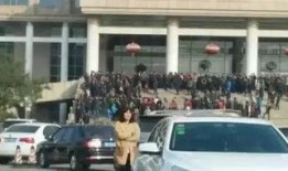 家乐福员工讨薪最新爆料,最新爆料揭露惊人内幕